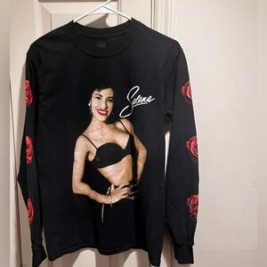 Selena long sleeve t-shirt with floral design on sleeves